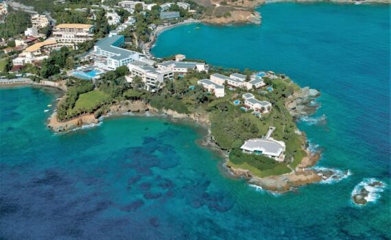 Islands to visit in Agia Pelagia